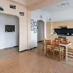 New House * 斯培西亚